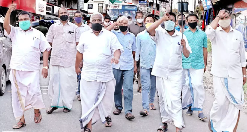 പൊലീസ് മർദനത്തിൽ പ്രതിഷേധം