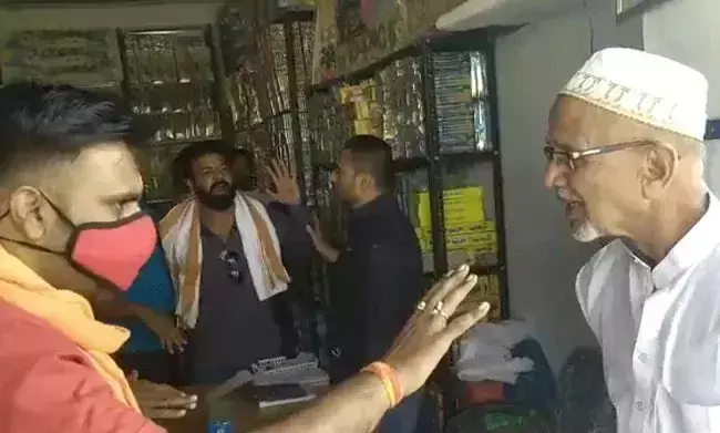 On Camera, Muslim Shopkeepers Threatened In Madhya Pradesh Over Crackers