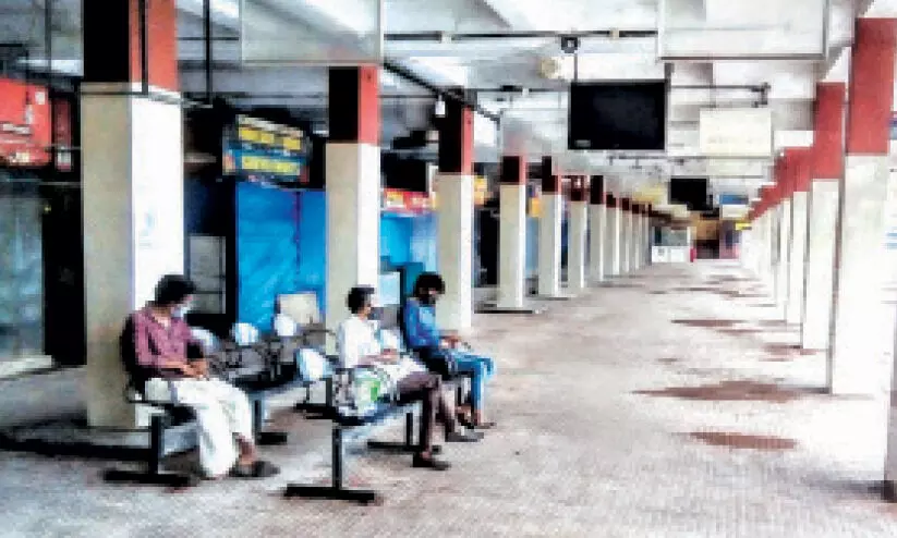 thalassery bus stand