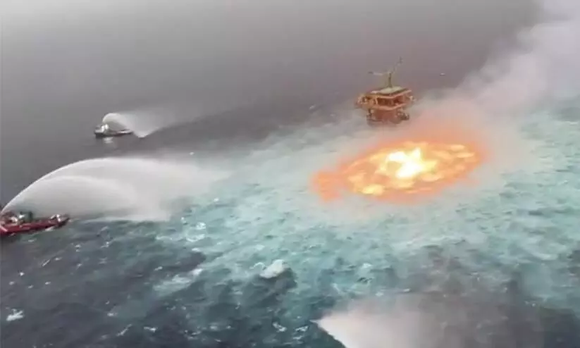 Fire Rages In The Middle Of Ocean Near Mexico Viral Video