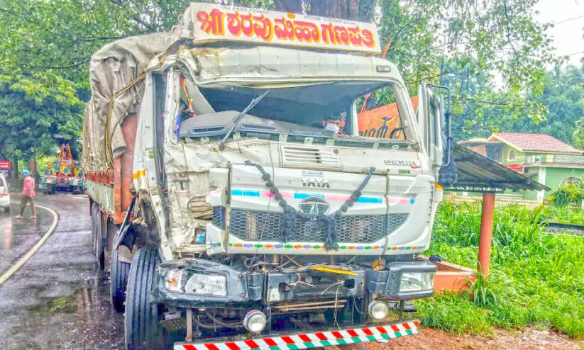 collapsed lorry in an accident