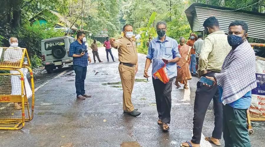 അന്തർസംസ്ഥാന പാതയിൽ കടുത്ത നിയന്ത്രണം; യാത്രക്കാരെ തിരിച്ചയച്ചു