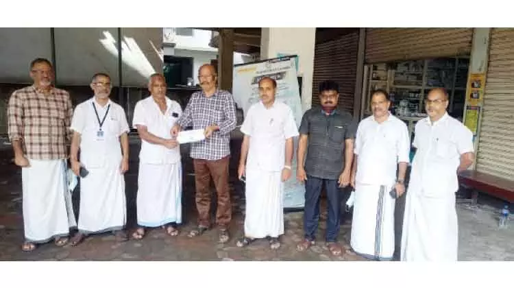 നി​ർ​ധ​ന​രാ​യ നി​ത്യ​രോ​ഗി​ക​ൾ​ക്ക് ആ​ശ്വാ​സ​മാ​യി റി​യാ​ദ് മ​ല​പ്പു​റം കൂ​ട്ടാ​യ്മ