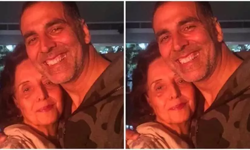 Akshaykumar, mother