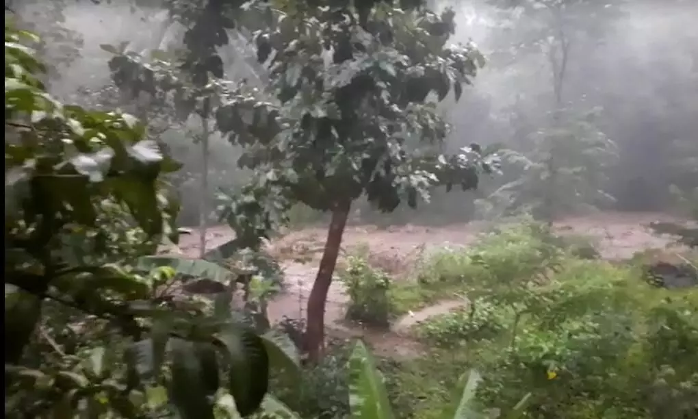 ponmudi landslide; palode police warning