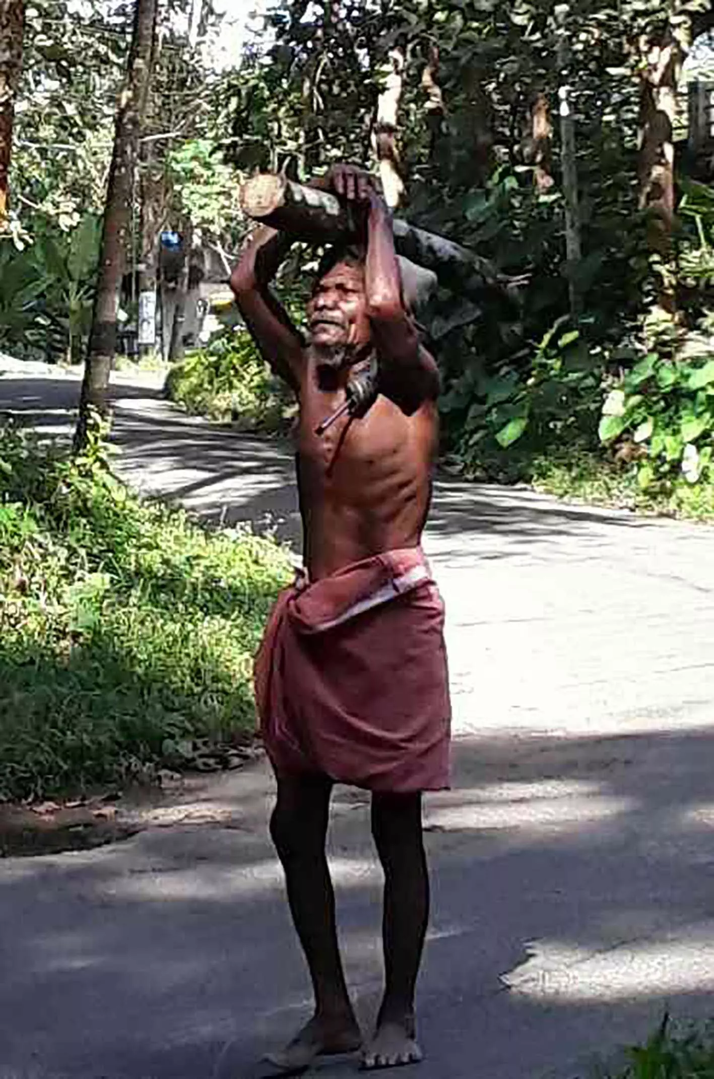 അത്തിക്കയത്തി‍െൻറ സ്വന്തം ശങ്കു യാത്രയായി