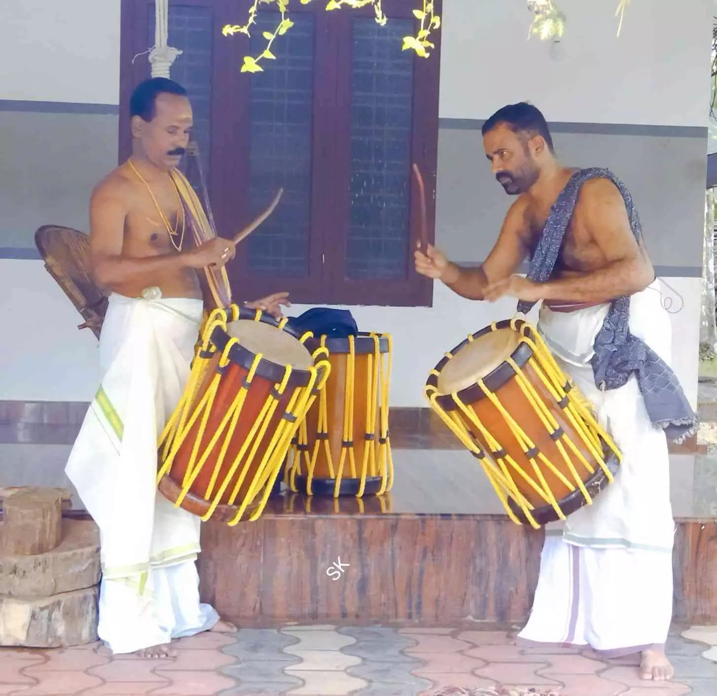 മേളപ്പെരുക്കത്തിലേക്ക്​ ഇന്ന്​ എം.എൽ.എയുടെ കൊട്ടിക്കയറ്റം