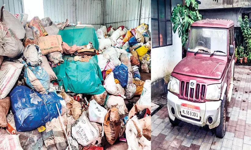 Vehicle of Nannambra Grama Panchayat Covered with garbage