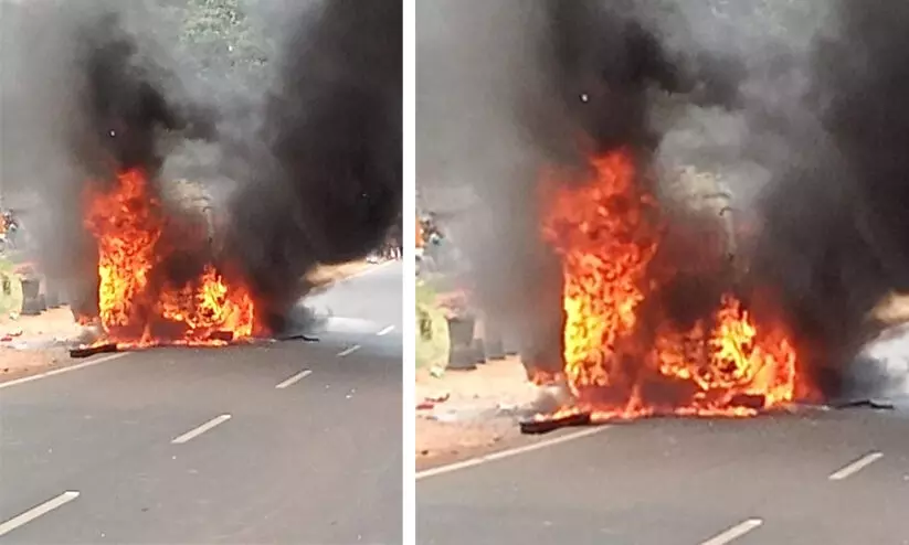 ഓടിക്കൊണ്ടിരുന്ന വാഹനത്തിൽ തീ പടർന്നു; സംഭവം ദേശീയ പാതയിൽ