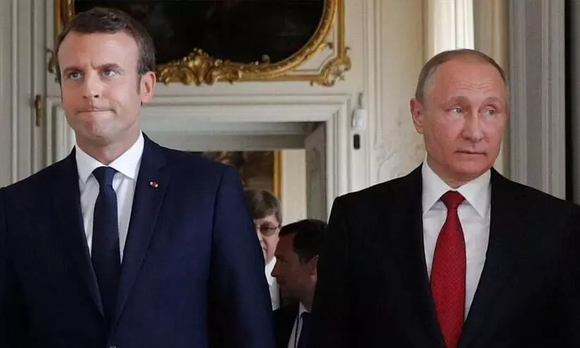 macron and putin