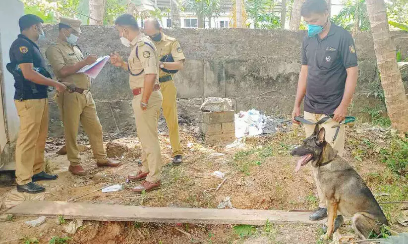 വടകര കോപ്പോളിൽ മോഷണം