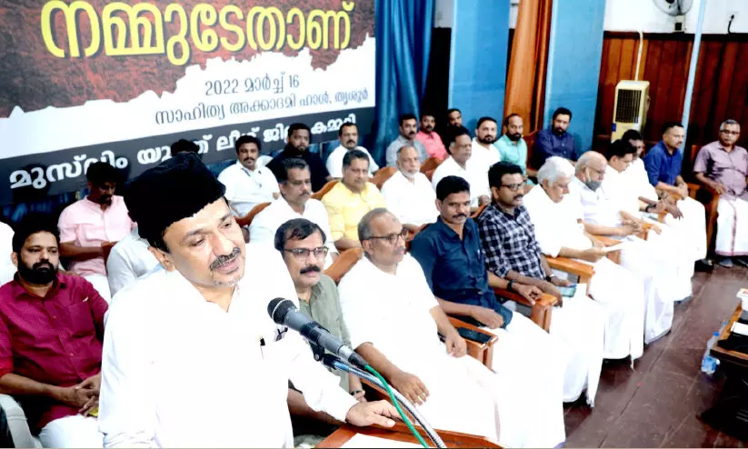 വസ്ത്ര വിലക്കുകള്‍ ഇന്ത്യയില്‍ കേട്ടുകേള്‍വിയില്ലാത്തത് -സാദിഖലി തങ്ങള്‍