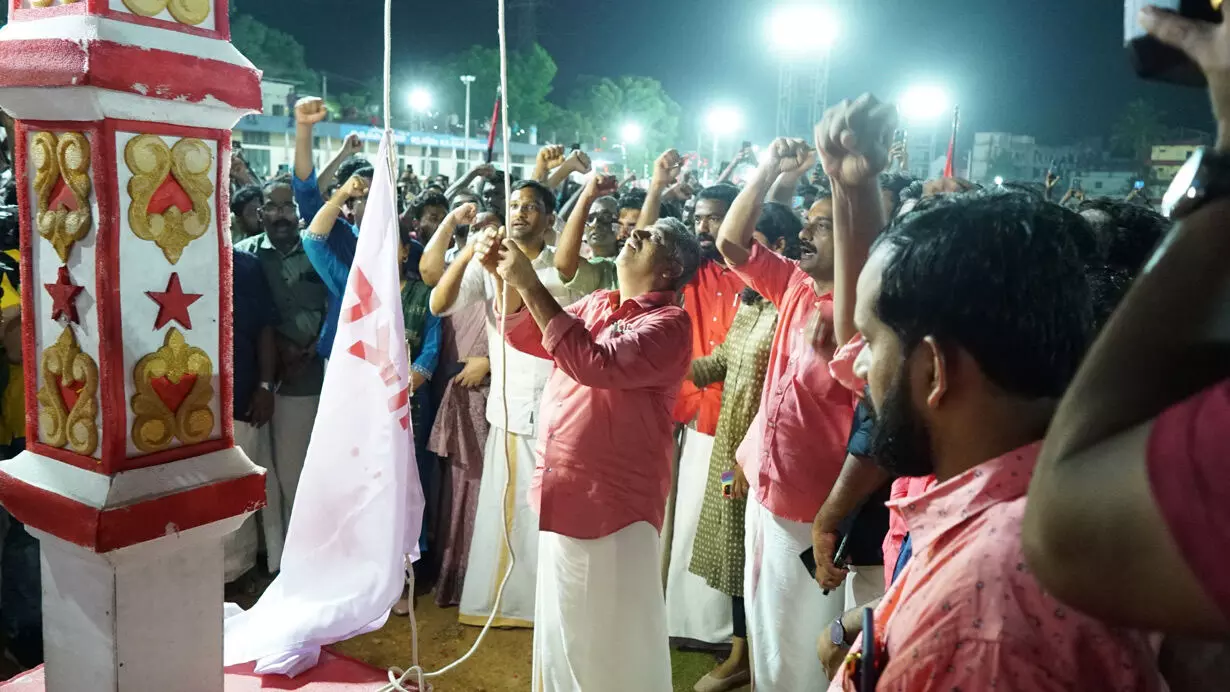 ഡി.വൈ.എഫ്.ഐ സംസ്ഥാന സമ്മേളനത്തിന് പതാക ഉയർന്നു