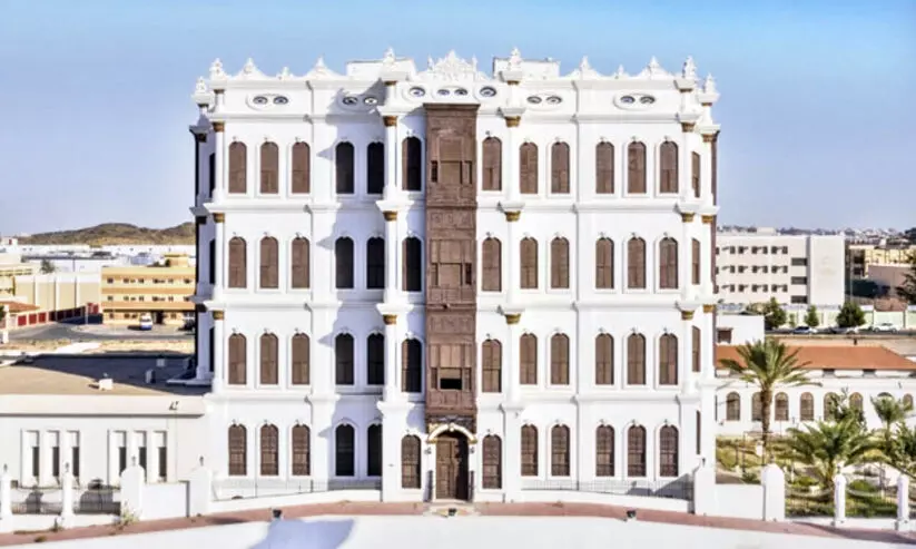 Shubra Palace