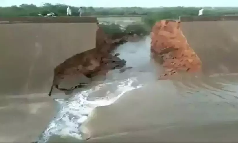 Narmada Canal collapsed