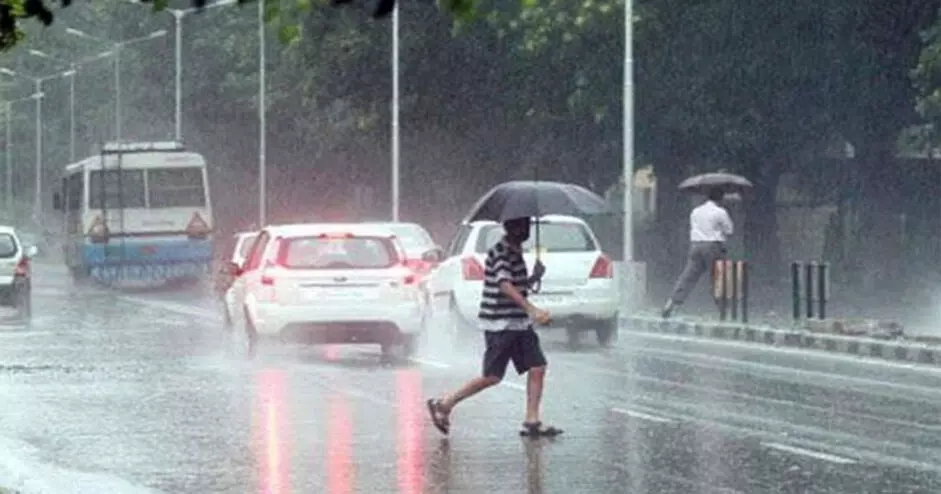 ക​ന​ത്ത മ​ഴ​ക്ക് ​നേരിയ ശ​മ​നം; 21 വ​രെ പ​ച്ച ജാ​ഗ്ര​ത