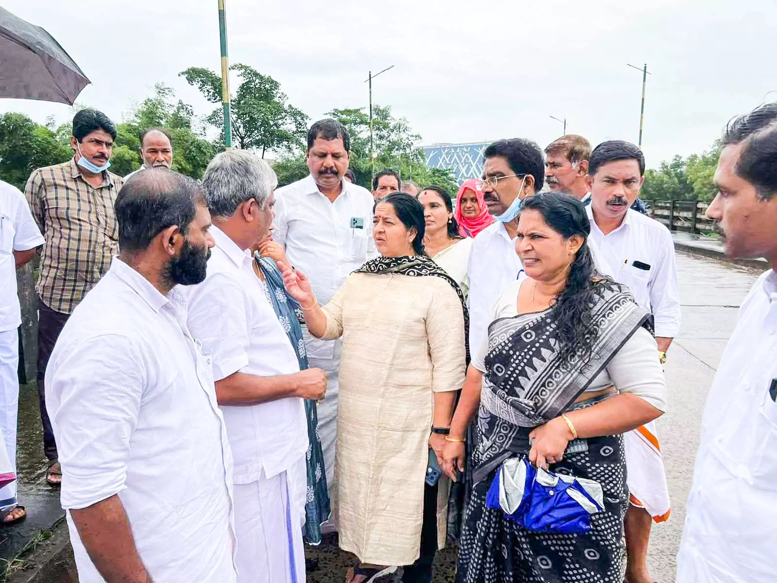 ബ്രഹ്മപുരം പാലം പുനർമാണം: ആശയക്കുഴപ്പം പരിഹരിക്കണം -ഉമ തോമസ് എം.എൽ.എ