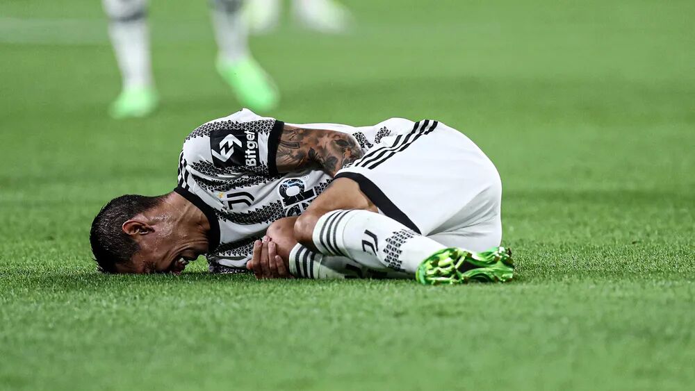 Will Di Maria pass up the World Cup?  Argentina in Adhi Heartbreak above Di Maria’s injury leads to concern for World Cup as brilliant Serie A debut finishes in suffering