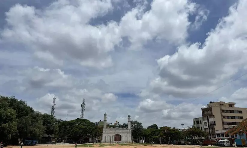 ബംഗളൂരു ഈദ്ഗാഹ് മൈതാനിയിൽ ഗണേശ ചതുർത്ഥി ആഘോഷിക്കാൻ അനുമതി നൽകി ഹൈകോടതി