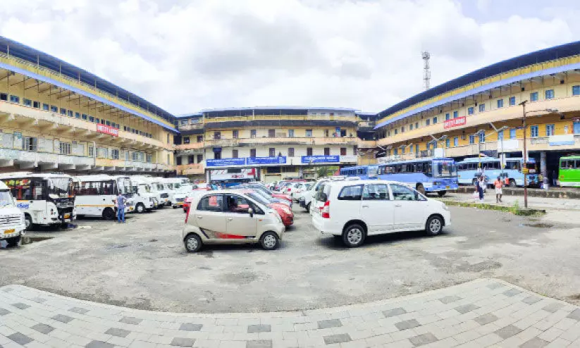 Tirunakkara shopping complex