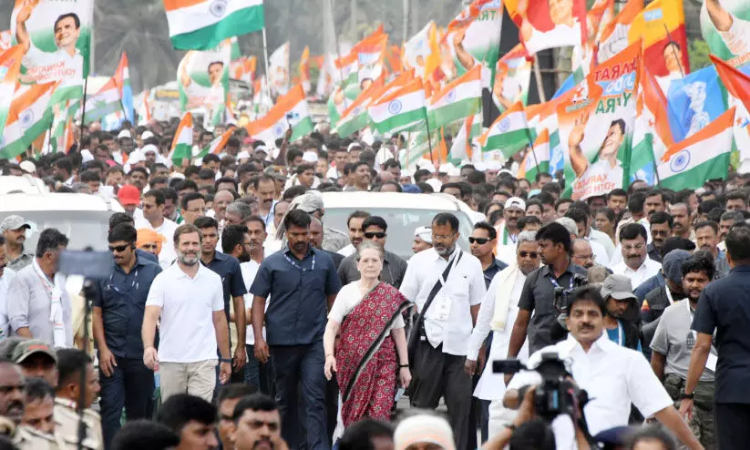 ഭാരത് ജോഡോ യാത്രക്ക്​ കർണാടകയിൽ വൻ സ്വീകാര്യത; ബി.ജെ.പി പ്രതിരോധത്തിൽ, റാ​ലി​ ന​ട​ത്താ​നൊ​രു​ങ്ങു​ന്നു