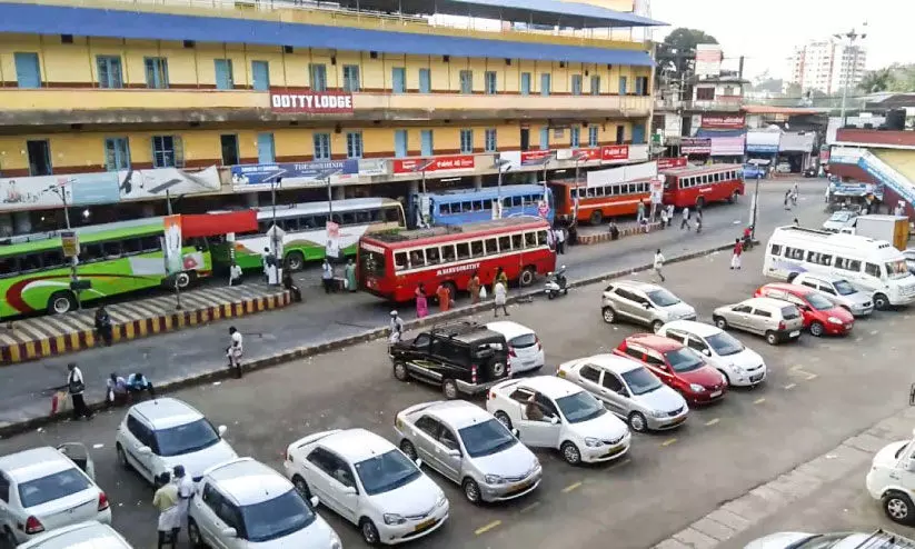 തിരുനക്കര ഷോപ്പിങ്​ കോംപ്ലക്സ്​ ഒ​ഴിപ്പിക്കൽ;  പുനരധിവാസത്തിൽ ഭരണപക്ഷത്ത്​ തർക്കം