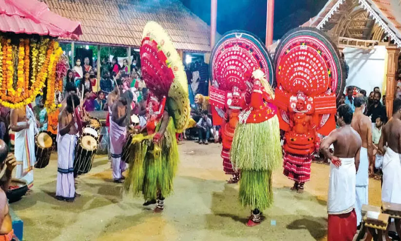 ഇന്ന് പത്താമുദയം ഇനി പ്രതീക്ഷയുടെ തെയ്യാട്ടകാലം