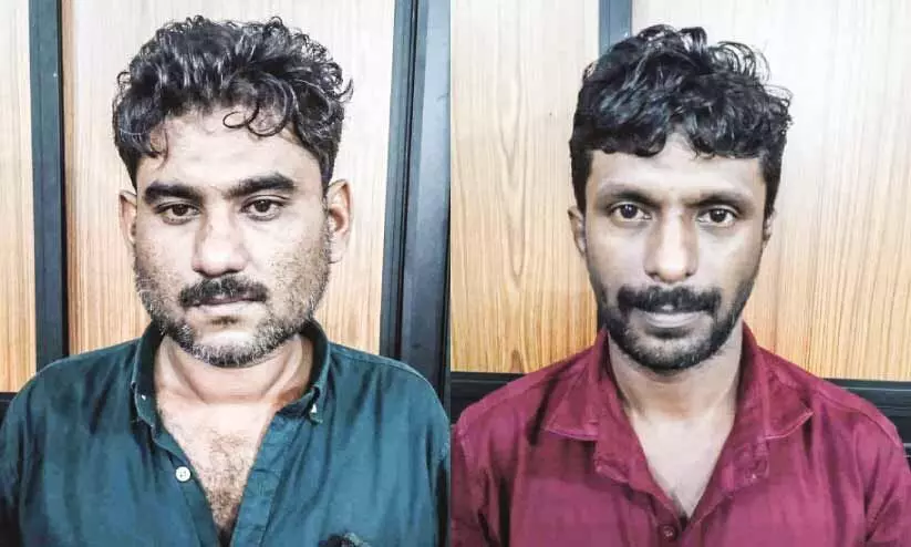 Accused caught with ganja in remand