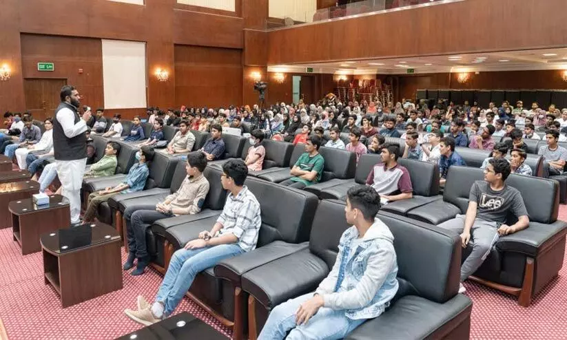 വിദ്യാർഥികൾ സാമൂഹിക പ്രതിബദ്ധതയുള്ളവരാകണം -ഡോ. സുലൈമാൻ മേൽപത്തൂർ