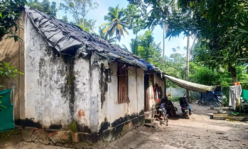 പ​ദ്ധ​തി കാലഹരണപ്പെട്ടു; പു​ന​ർ​നി​ർ​മിക്കണം