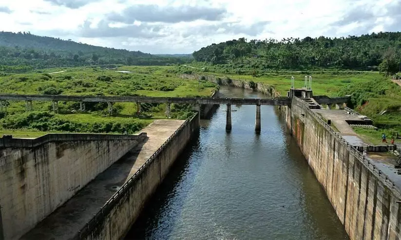 karapuzha dam