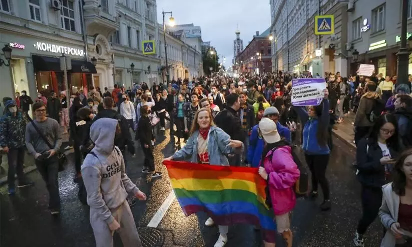 Russian Duma gives LGBTQ bill final approval