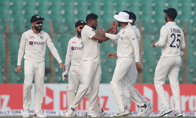 Kuldeep and Siraj bowl Bangladeshi batters;  India wins first test Updates of first test Ind vs Ban