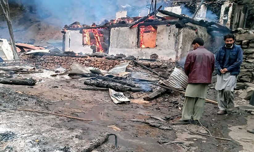 12 dead in fire in Pakistan |  12 dead in fire in Pakistan