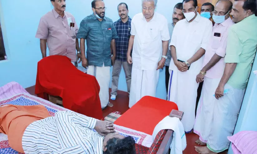 ഓർമയിലുണ്ട്; രാജുവിനെത്തേടി മുഖ്യമന്ത്രി വന്നു