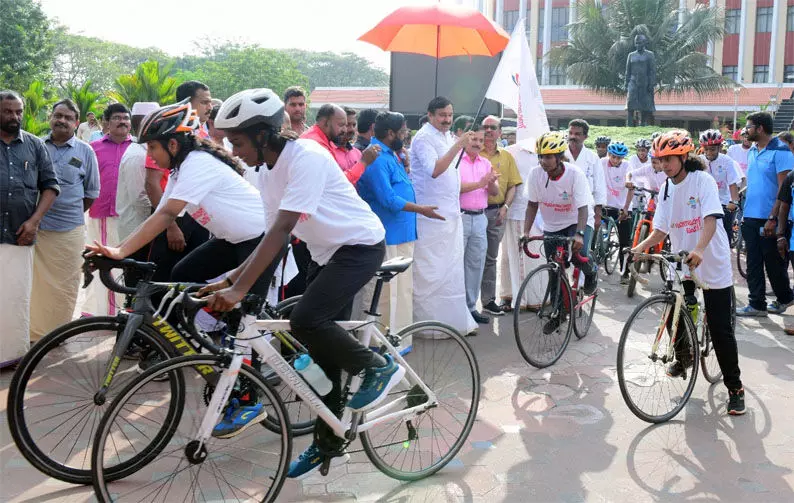 നിയമസഭ അന്താരാഷ്ട്ര പുസ്തകോത്സവം: വിളംബര റാലി