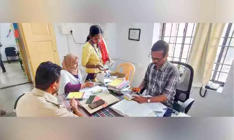 പഴകിയ കോഴിയിറച്ചി വിതരണം നടത്തിയത്​ മാളിൽ അടക്കം അമ്പതോളം സ്ഥാപനങ്ങളിൽ