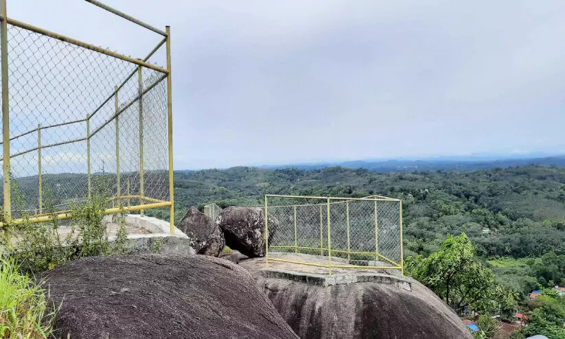 മരുതിമലയിൽ സ്വകാര്യ വ്യക്തികൾ പിടിമുറുക്കുന്നു; രേഖകൾ പരിശോധിച്ച് നടപടിയെന്ന് തഹസിൽദാർ