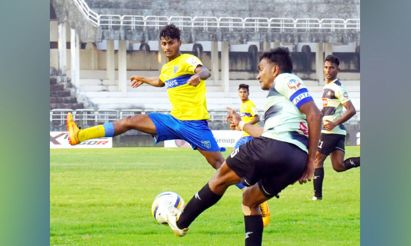 Kerala Premier League;  Blasters surrendered to the police  Kerala Premier League;  Blasters lose