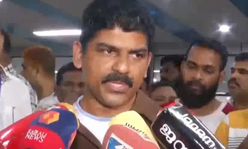 ‘ഒരു ഏജന്‍സിയും എന്നെ അന്വേഷിച്ചു വന്നിട്ടില്ല, വിശുദ്ധ നാട്ടിലെ പുണ്യസ്ഥലം സന്ദർശിക്കാൻ ഞാൻ തീരുമാനിച്ചതാണ്’ -ഇസ്രായേലിൽ മുങ്ങിയ ബിജു കുര്യൻ