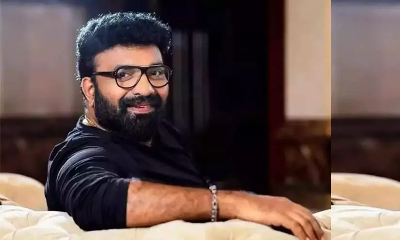 ‘ആശുപത്രിവാസം കഴിഞ്ഞ് ഇന്ന് പുതിയ സിനിമയിൽ ജോയിൻ ചെയ്തു, എല്ലാവർക്കും എന്‍റെ ഹൃദയം നിറഞ്ഞ നന്ദി’-കോട്ടയം നസീര്‍