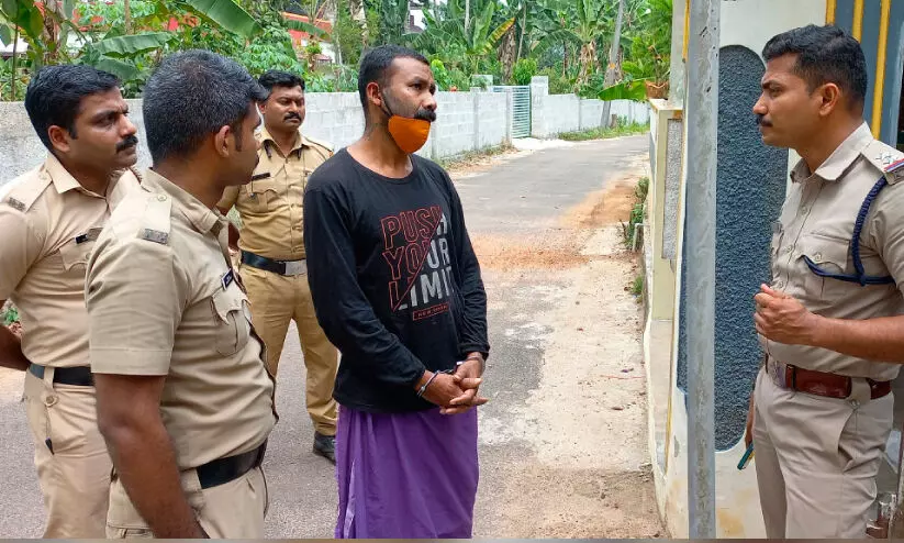 വീട്ടിൽകയറി ആക്രമണം: ക്വട്ടേഷനെടുത്ത പ്രതിയെ സ്ഥലത്തെത്തിച്ച് തെളിവെടുത്തു