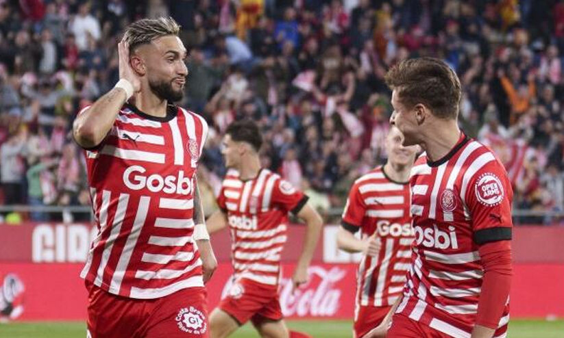 “Girona Shocks Real Madrid with Stunning 4-2 Victory: Castellanos Scores Four to Make History”