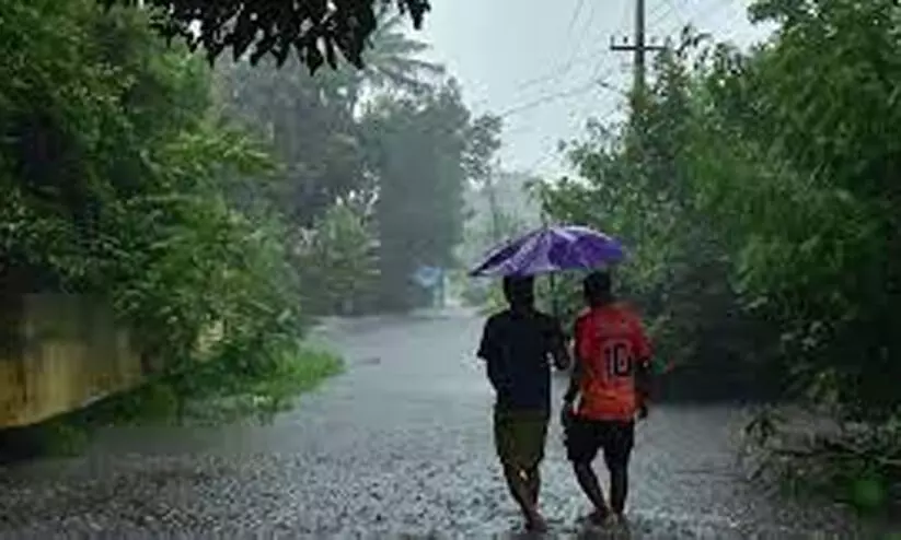 സംസ്ഥാനത്ത് വേനൽ മഴ ശക്തമായി; തെക്കൻ കേരളത്തിൽ കനത്ത മഴ