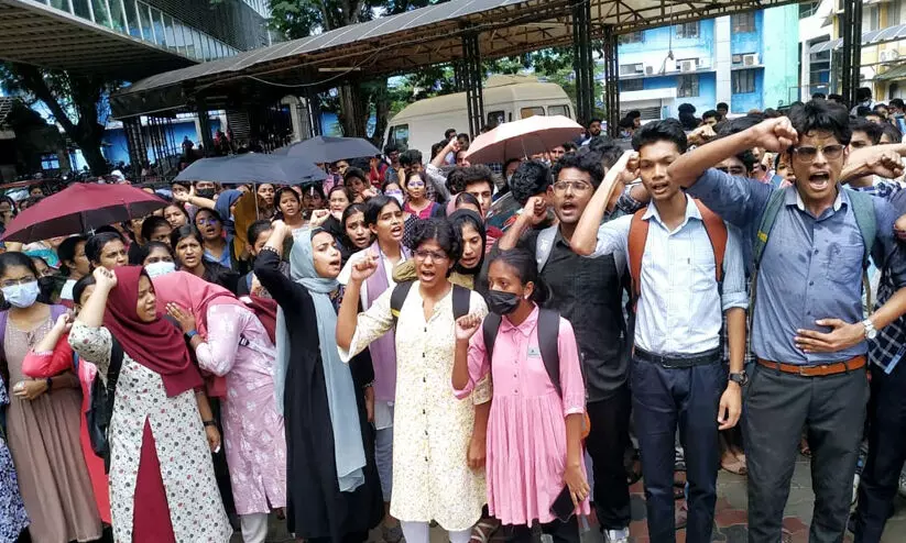 doctors protest