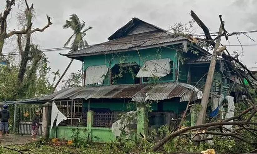 മ്യാന്മറിനെ തകർത്ത് മോഖ ചുഴലിക്കാറ്റ്; മൂന്നു മരണം, വ്യാപക നാശം