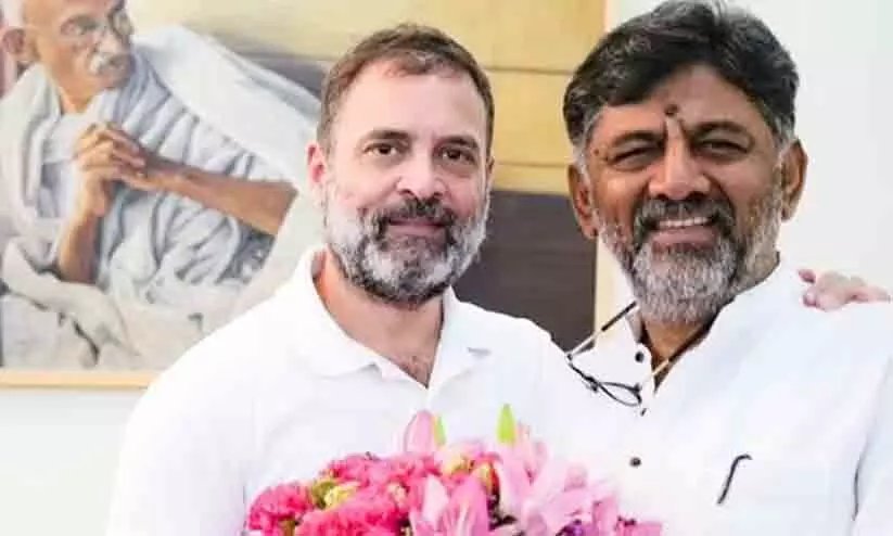 DK Shivakumar with Rahul Gandhi