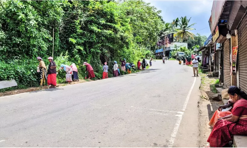 മാ​തൃ​ക​യാ​യി ക​ല്ലാ​ർ​കു​ട്ടി