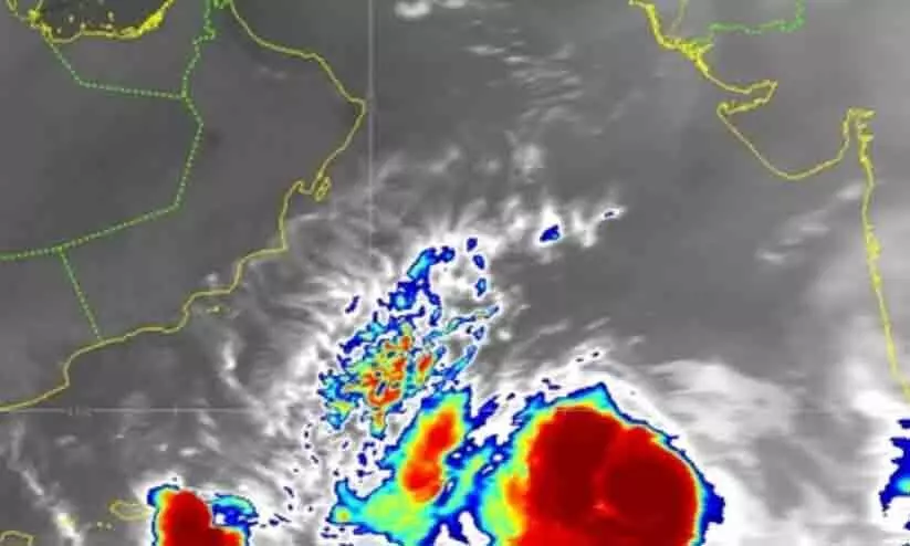 cyclone to hit oman