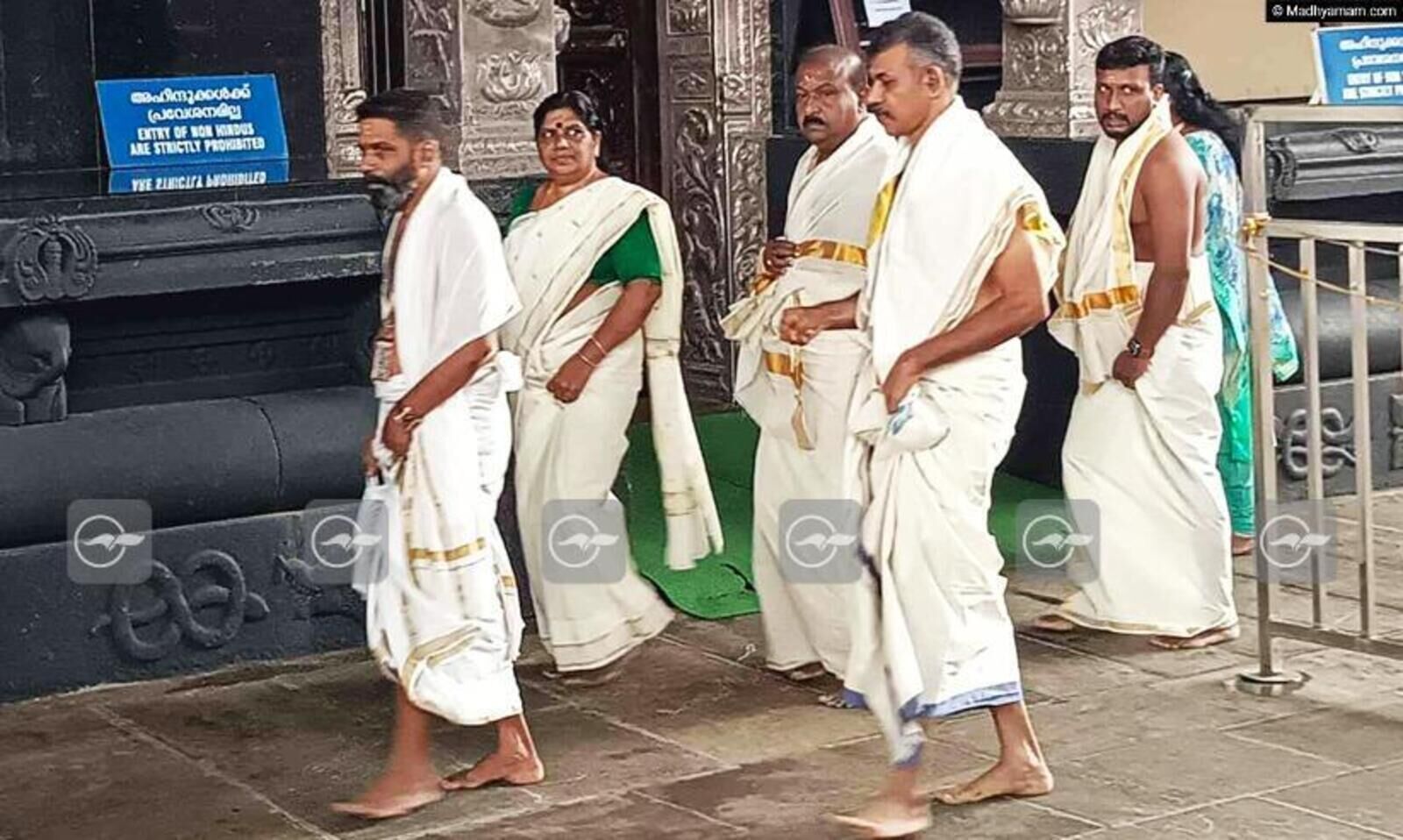 Kerala: Devotees gather to get glimpse of Guruvayurappan on Uthradam